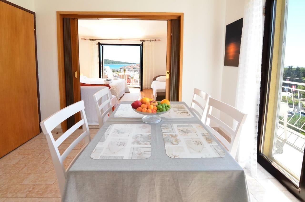 Apartmani Piculo Primošten Εξωτερικό φωτογραφία